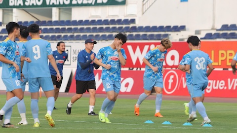  Phi Hoàng phải tập riêng do chấn thương ở ĐT U22 Việt Nam